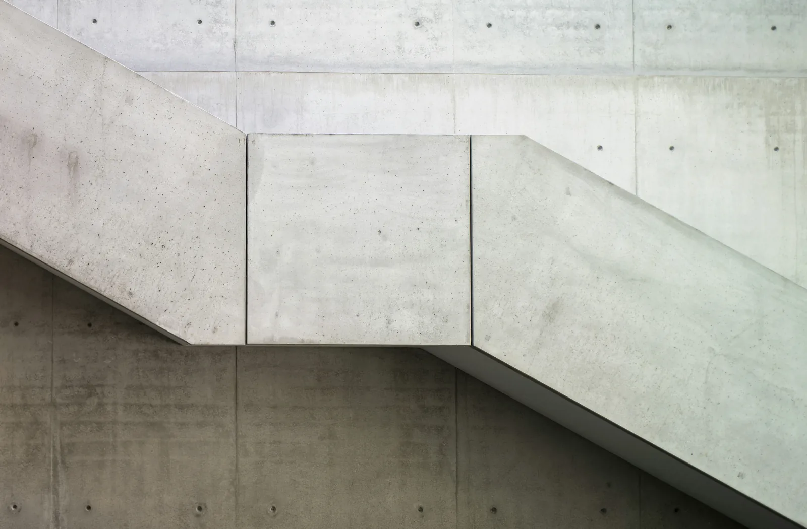 Escalinata de concreto aparente